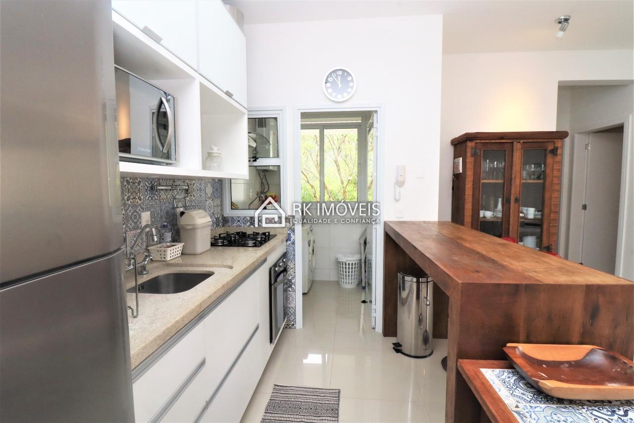 Apartamento à venda no Ingleses do Rio Vermelho: 