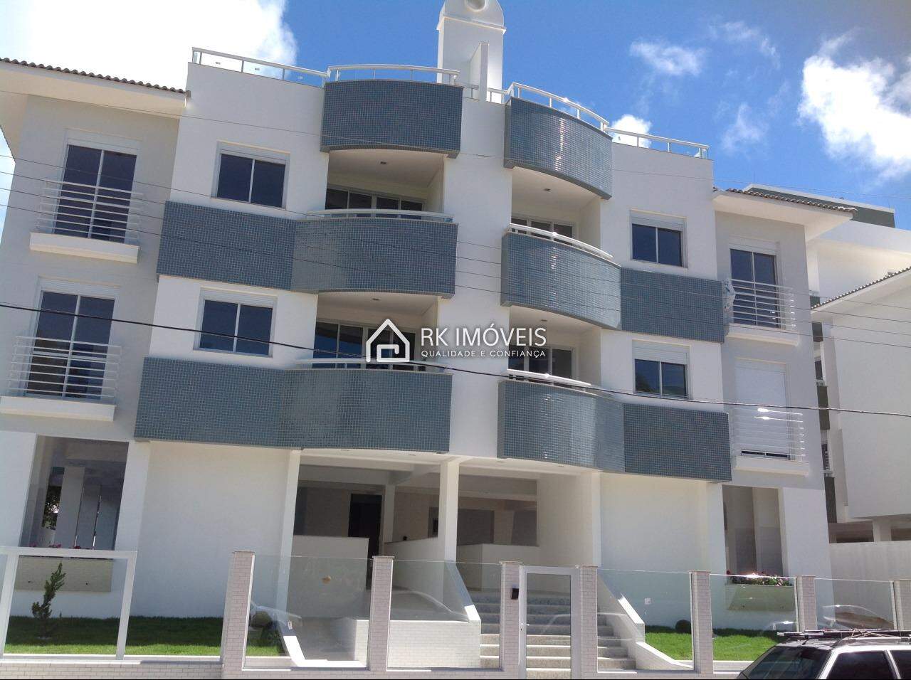 Apartamento à venda no Ingleses do Rio Vermelho: 