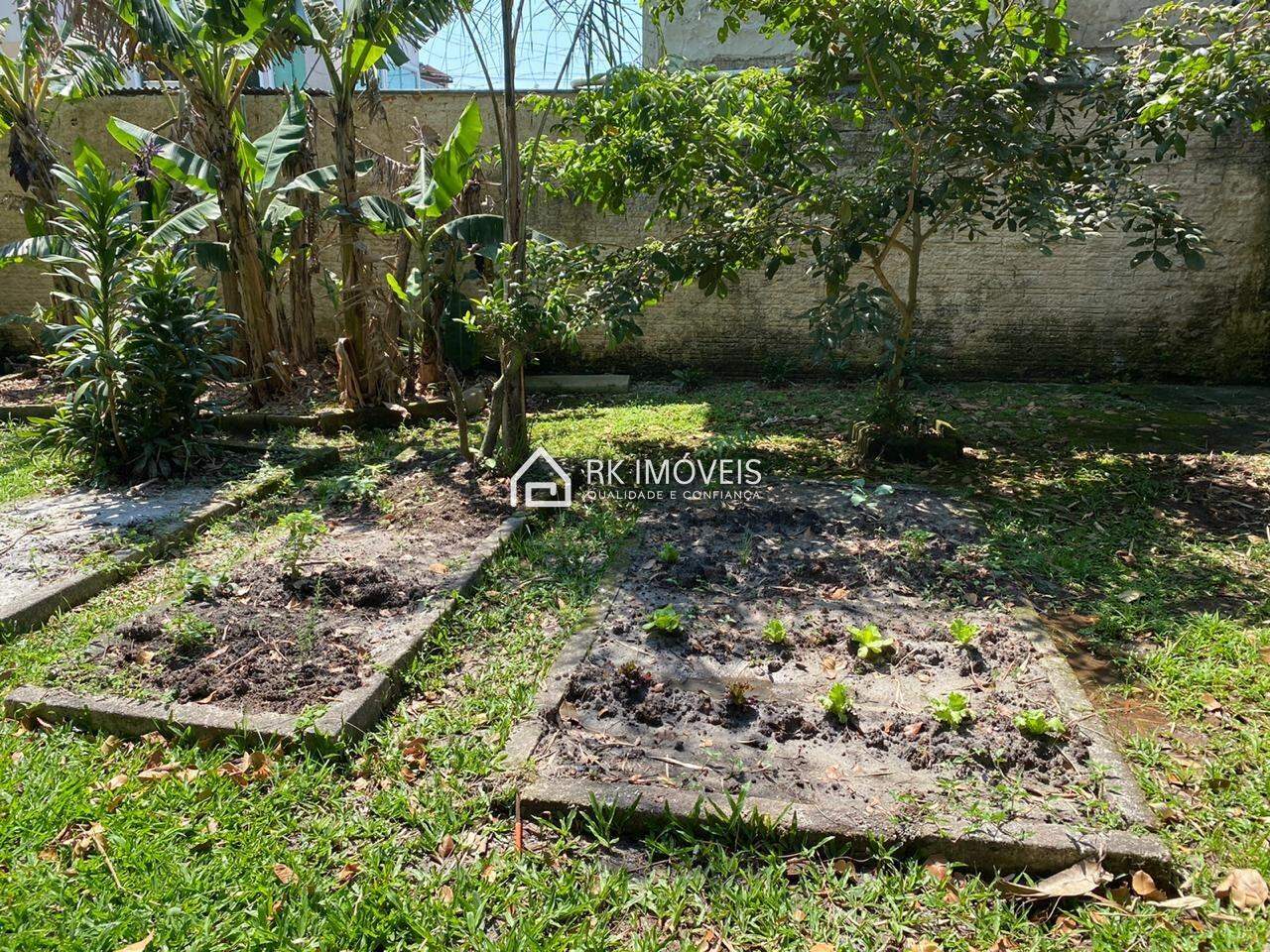 Casa en venta, 4 habitaciones, 2 suites, 10 plazas de garaje, Vargem Grande - Florianópolis/SC - 3