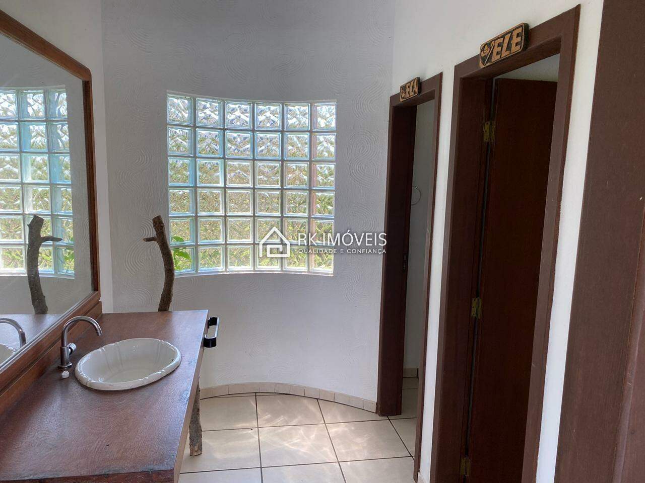 Casa en venta, 4 habitaciones, 2 suites, 10 plazas de garaje, Vargem Grande - Florianópolis/SC - 30