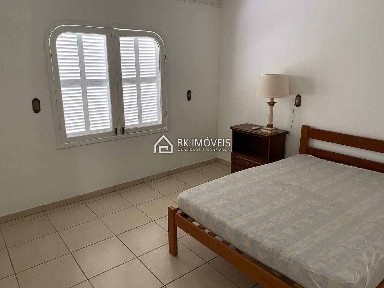 Casa en venta, 4 habitaciones, 2 suites, 10 plazas de garaje, Vargem Grande - Florianópolis/SC - 21