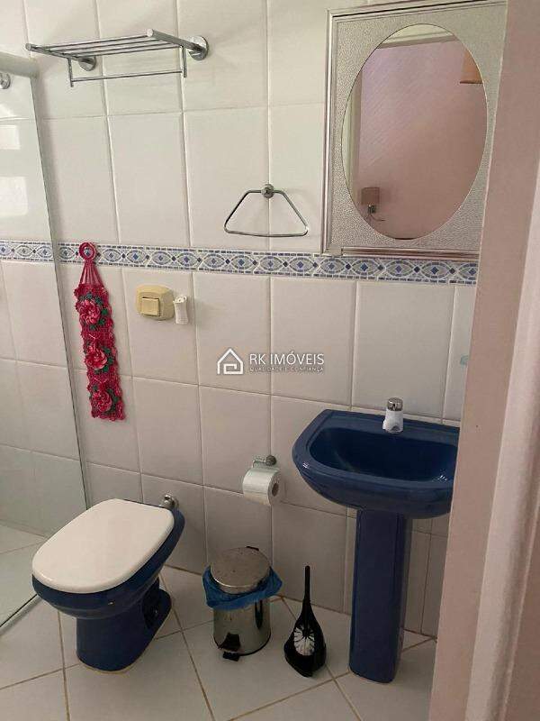 Casa en venta, 4 habitaciones, 2 suites, 10 plazas de garaje, Vargem Grande - Florianópolis/SC - 20