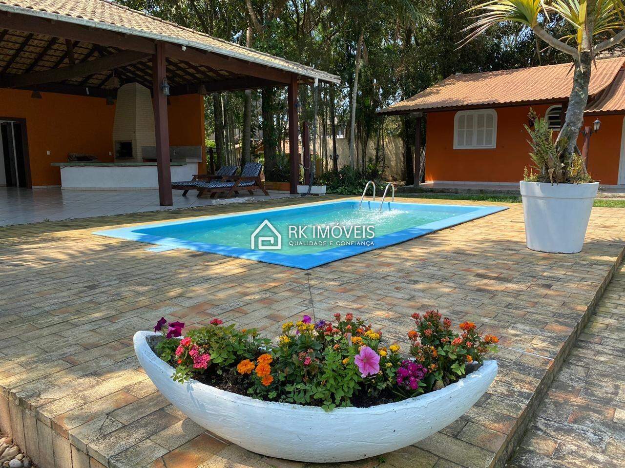 Casa en venta, 4 habitaciones, 2 suites, 10 plazas de garaje, Vargem Grande - Florianópolis/SC - 1