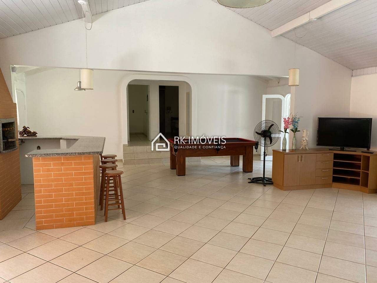 Casa en venta, 4 habitaciones, 2 suites, 10 plazas de garaje, Vargem Grande - Florianópolis/SC - 16