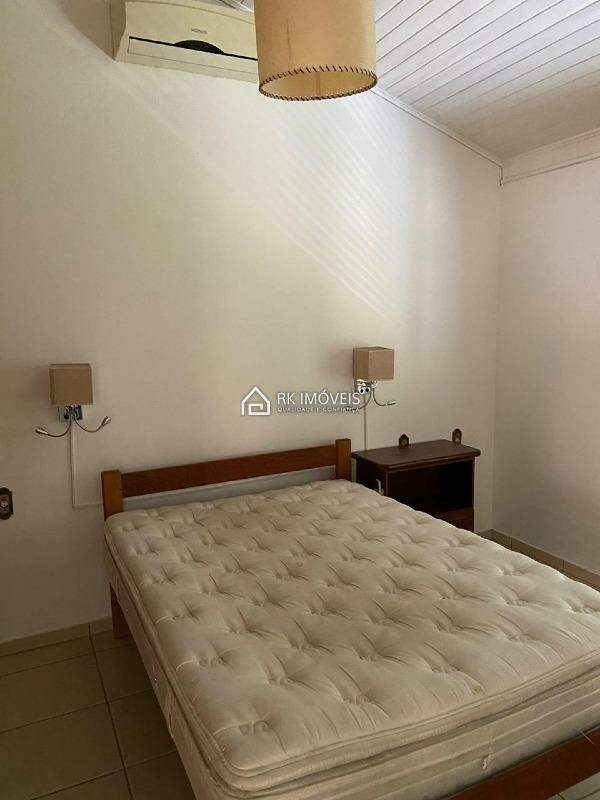 Casa en venta, 4 habitaciones, 2 suites, 10 plazas de garaje, Vargem Grande - Florianópolis/SC - 22