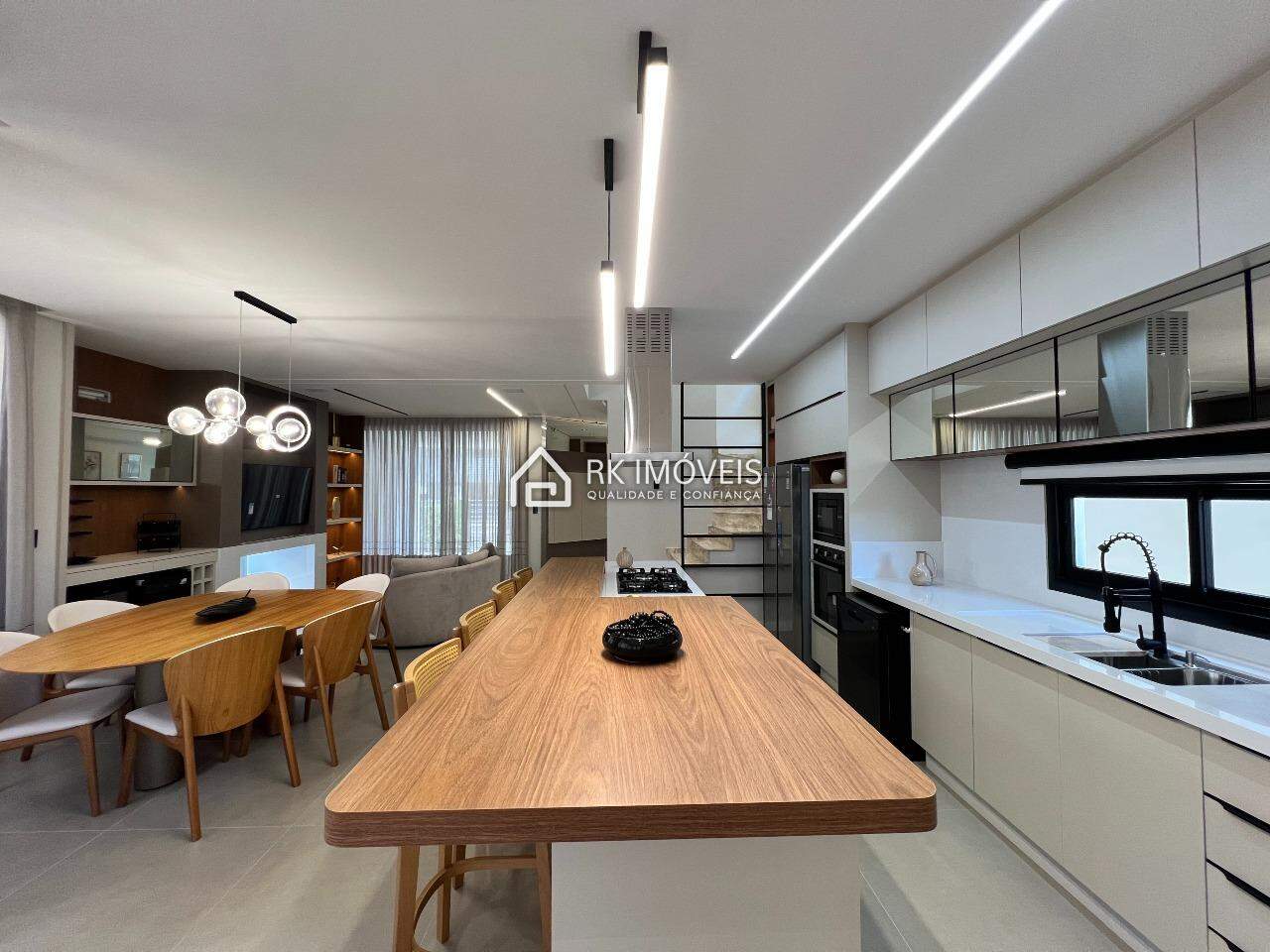 Casa en venta, 3 dormitorios, 3 suites, 2 plazas de garaje, Ingleses do Rio Vermelho - Florianópolis/SC - 11