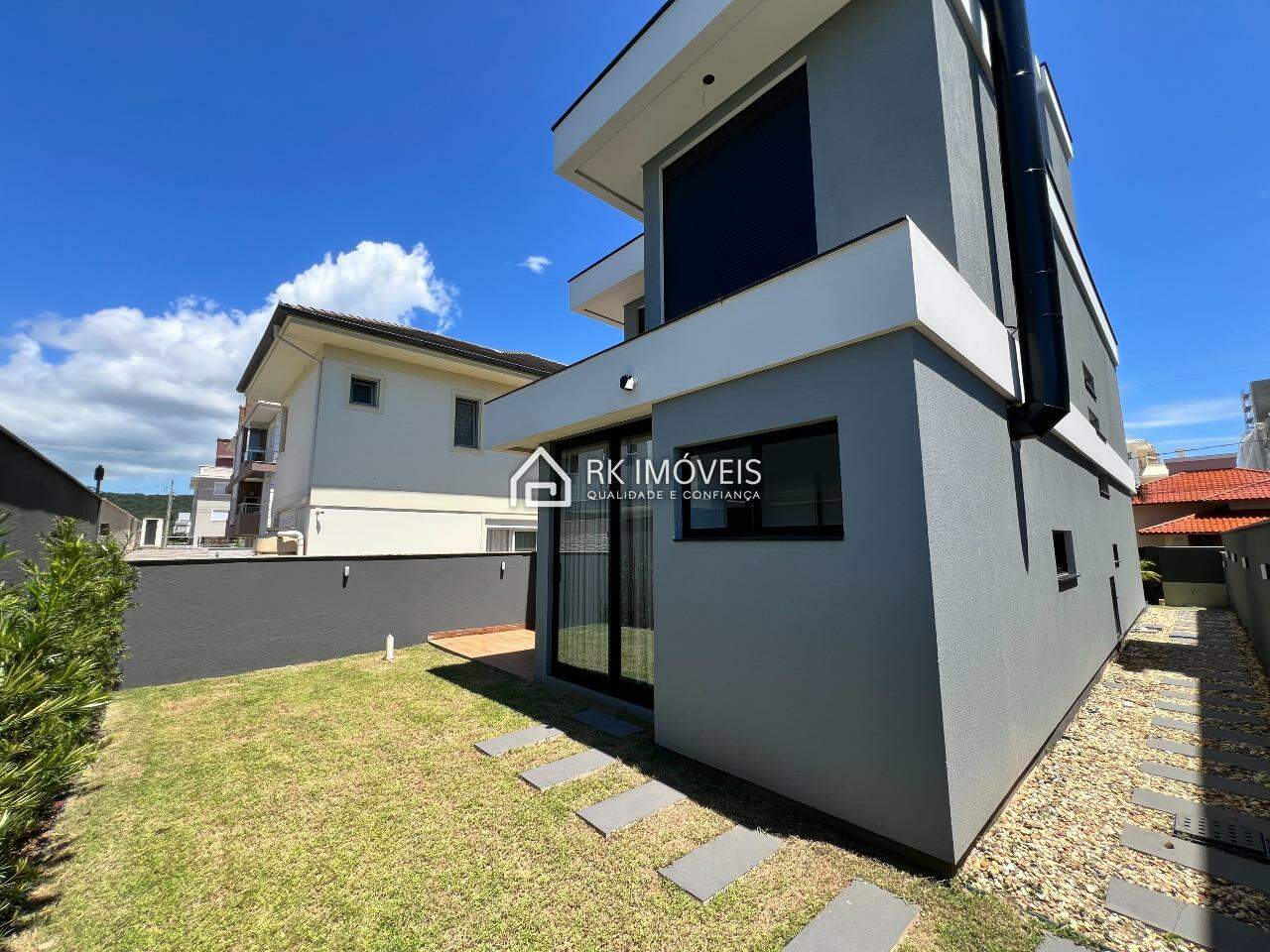 Casa en venta, 3 dormitorios, 3 suites, 2 plazas de garaje, Ingleses do Rio Vermelho - Florianópolis/SC - 5