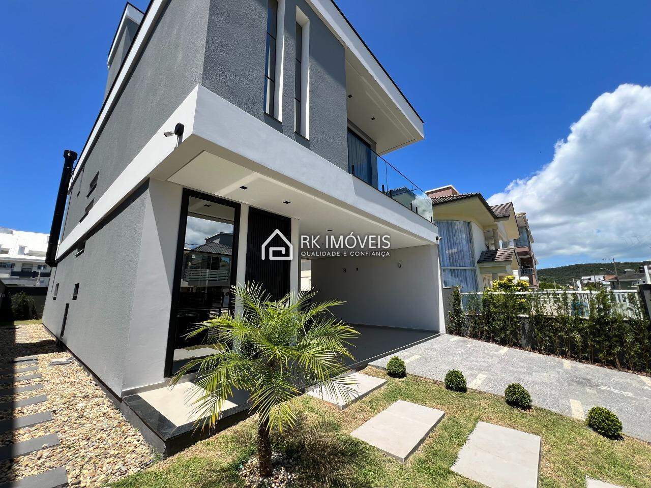 Casa en venta, 3 dormitorios, 3 suites, 2 plazas de garaje, Ingleses do Rio Vermelho - Florianópolis/SC - 2