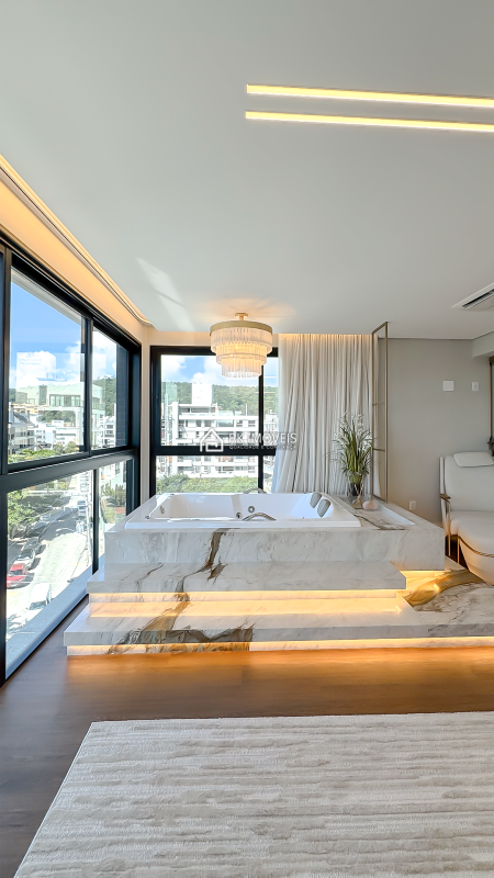 Dúplex en venta, 4 dormitorios, 4 suites, 2 plazas de garaje, Jurerê Internacional - Florianópolis/SC - 32
