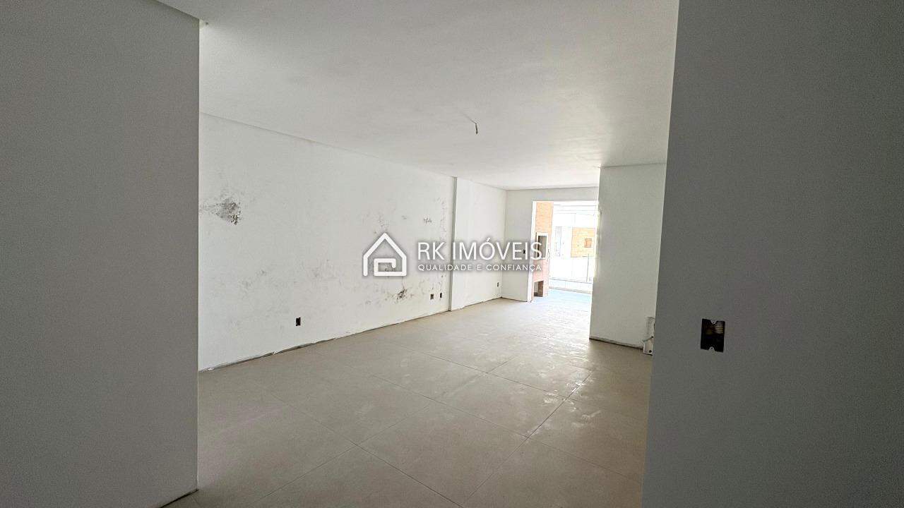 Apartamento à venda no Ingleses do Rio Vermelho: 