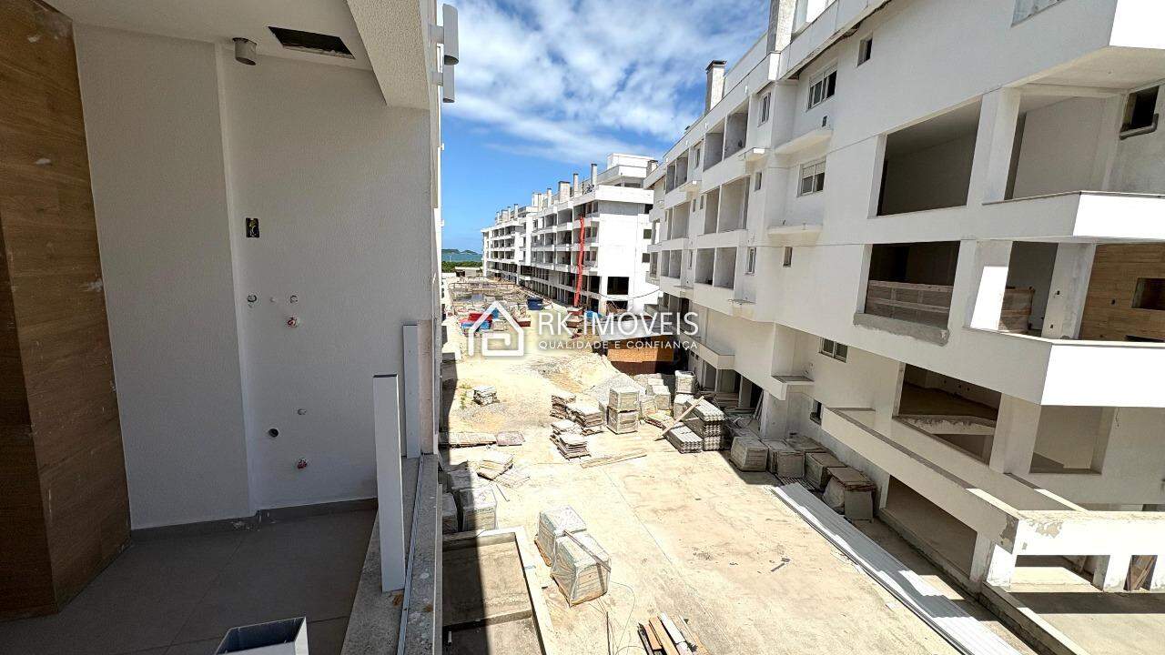 Apartamento à venda no Ingleses do Rio Vermelho: 