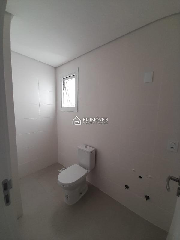 Apartamento à venda no Ingleses do Rio Vermelho: 