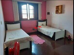 Casa comercial para aluguel no Jardim Helena: 