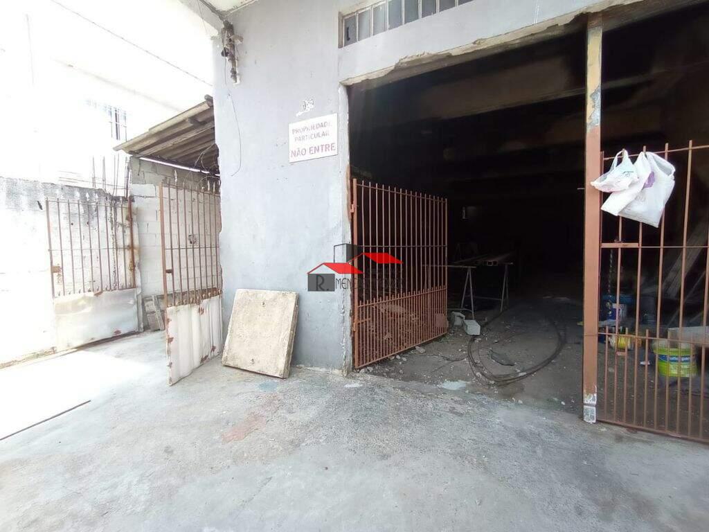 Galpão à venda no Jardim Presidente Dutra: 