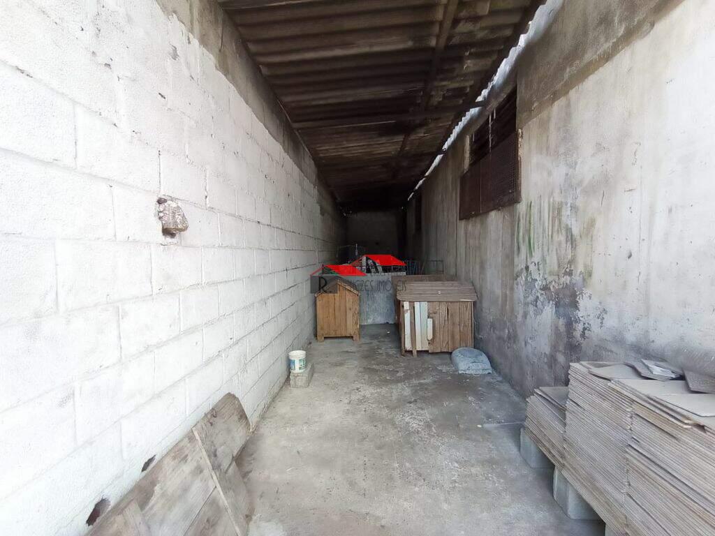 Galpão à venda no Jardim Presidente Dutra: 