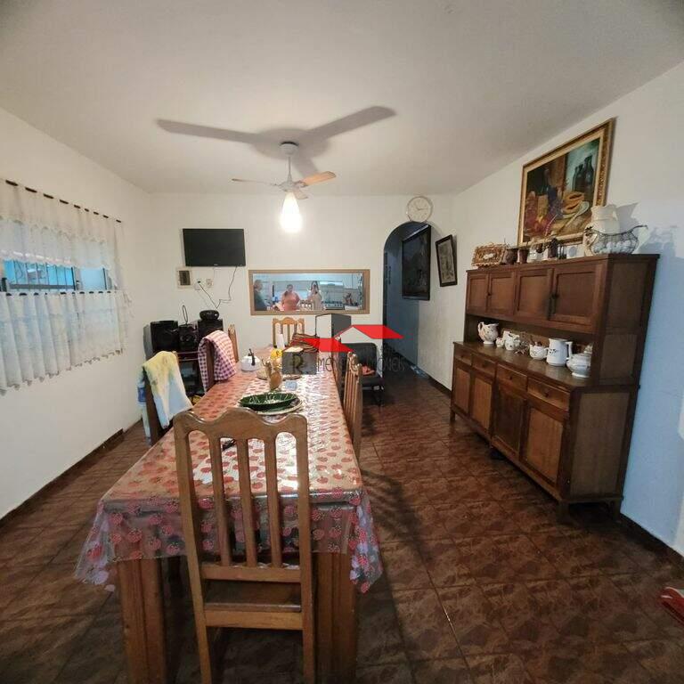 Casa à venda no Jardim Belém: 