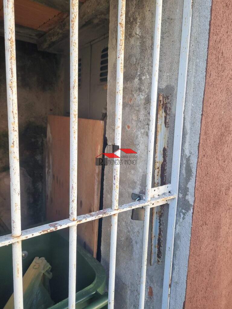 Casa à venda no Jardim Três Marias: 