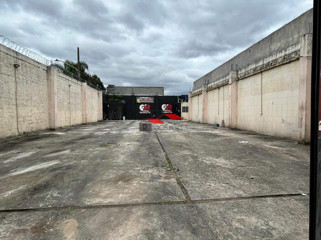 Salão para aluguel no São Miguel Paulista: 