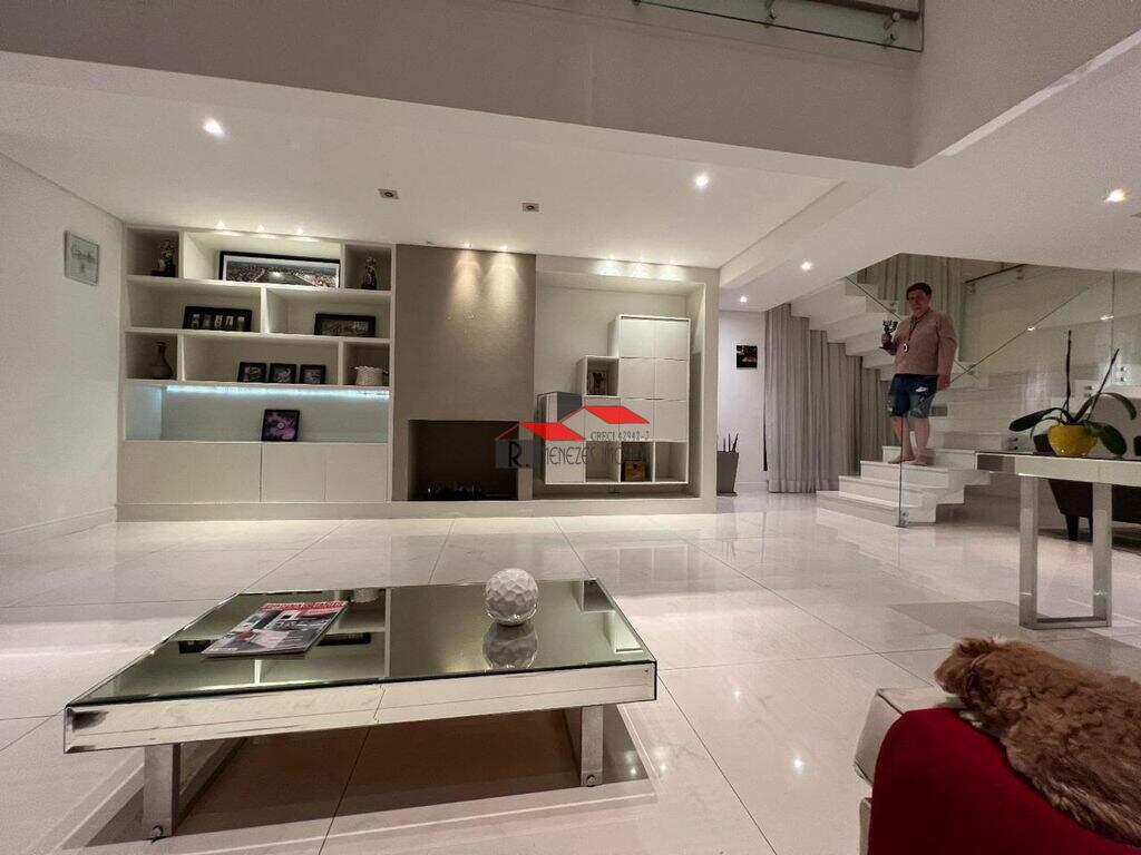 Casa para aluguel no Água Rasa: 