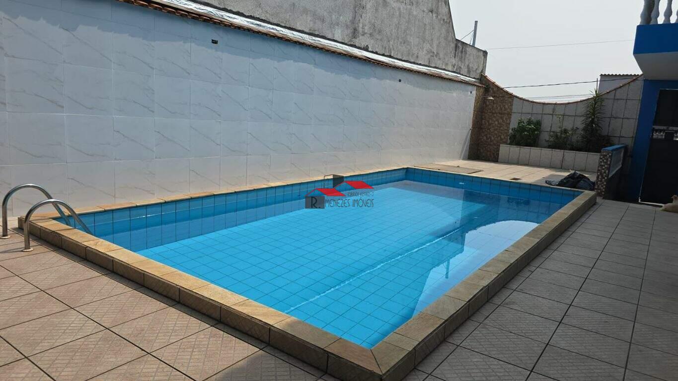 Casa à venda no Jardim Itaquá: 