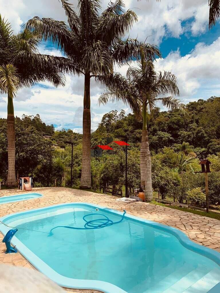 Chácara à venda no Freguesia da Escada: 