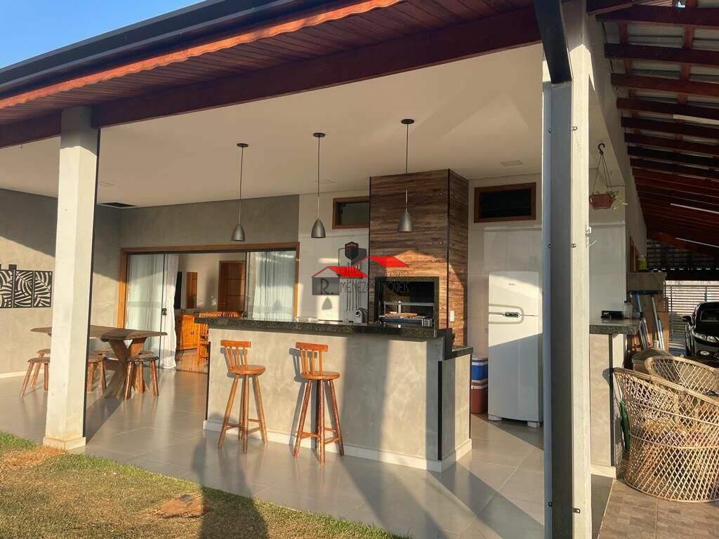 Casa à venda no Freguesia da Escada: 