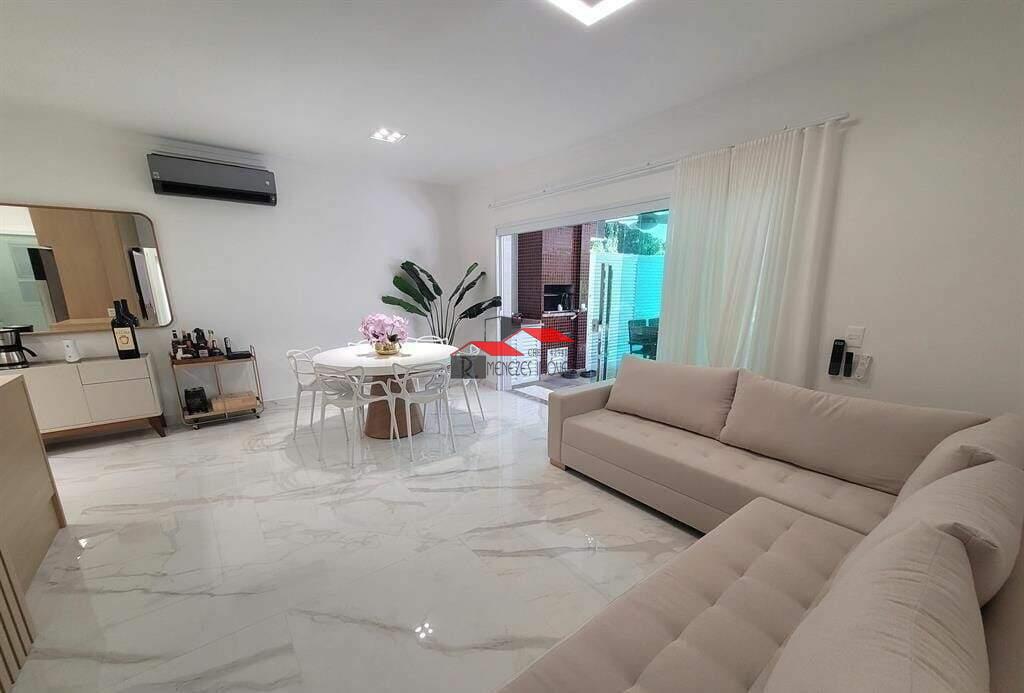 Apartamento à venda no Riviera de São Lourenço: 