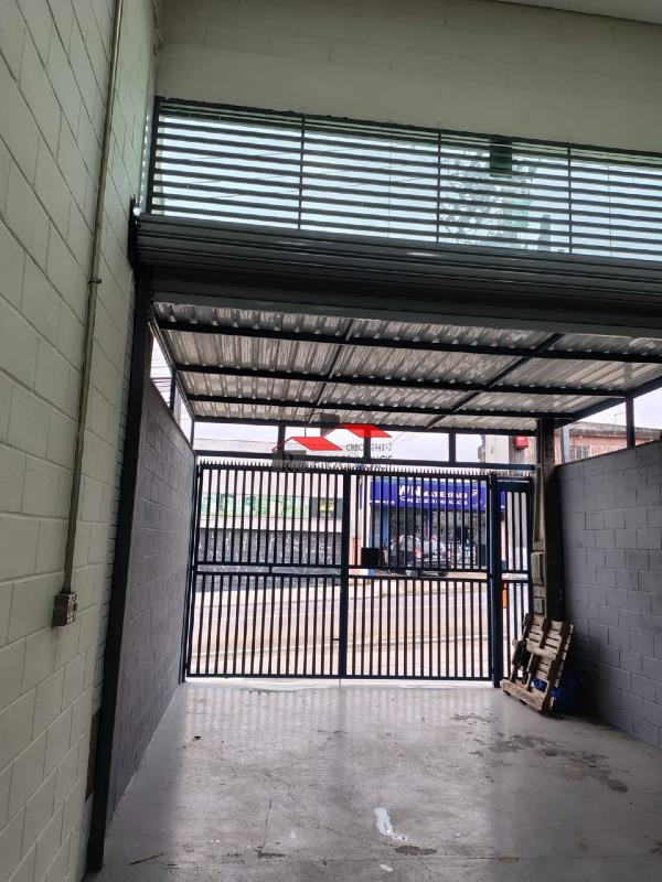 Galpão para aluguel no Vila Nova Bonsucesso: 