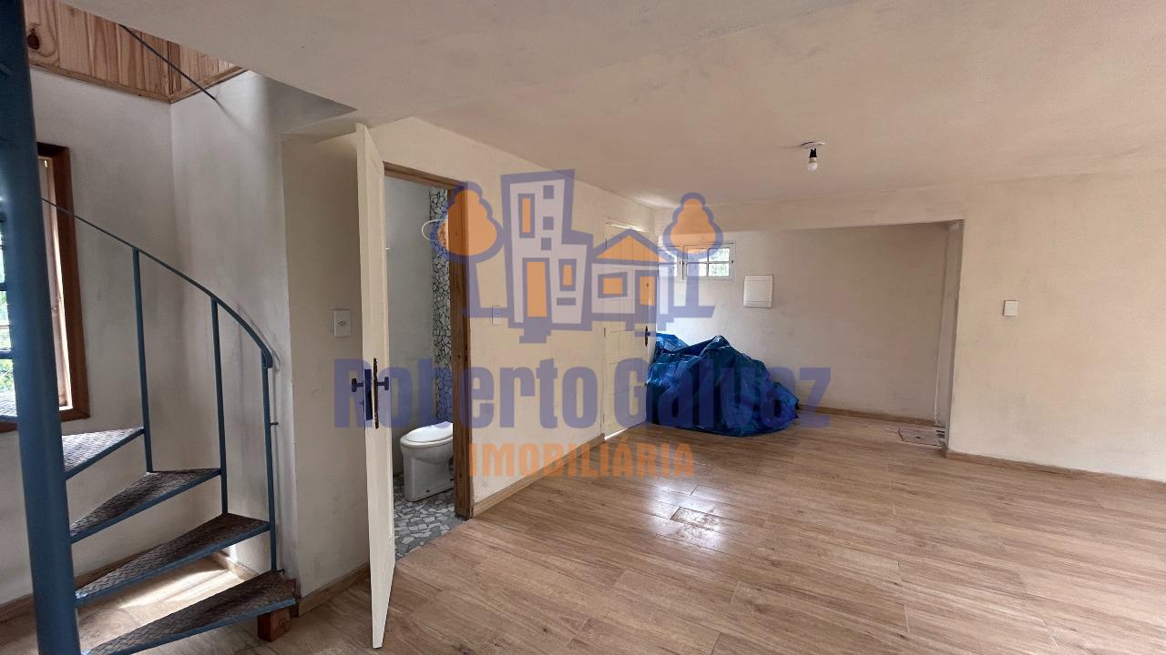 Casa à venda no Mury: 