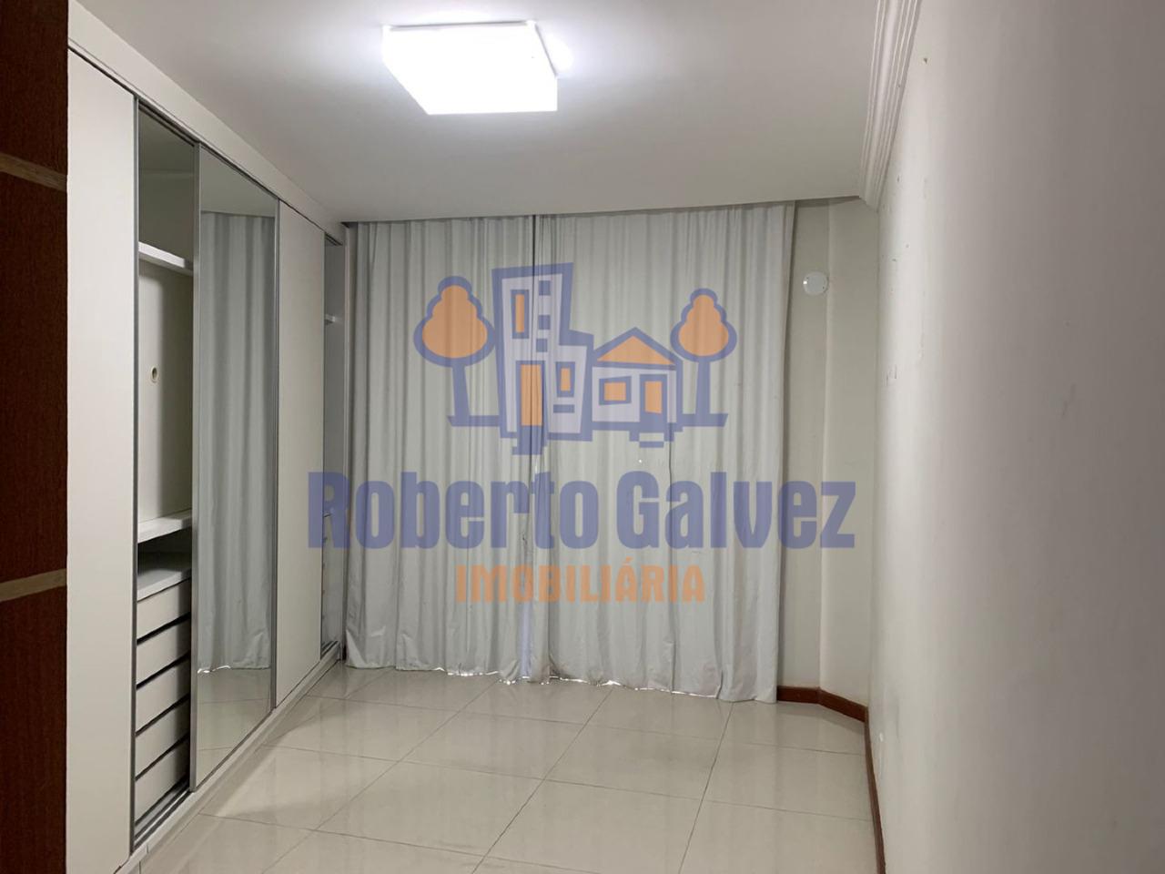 Casa à venda no Centro: 