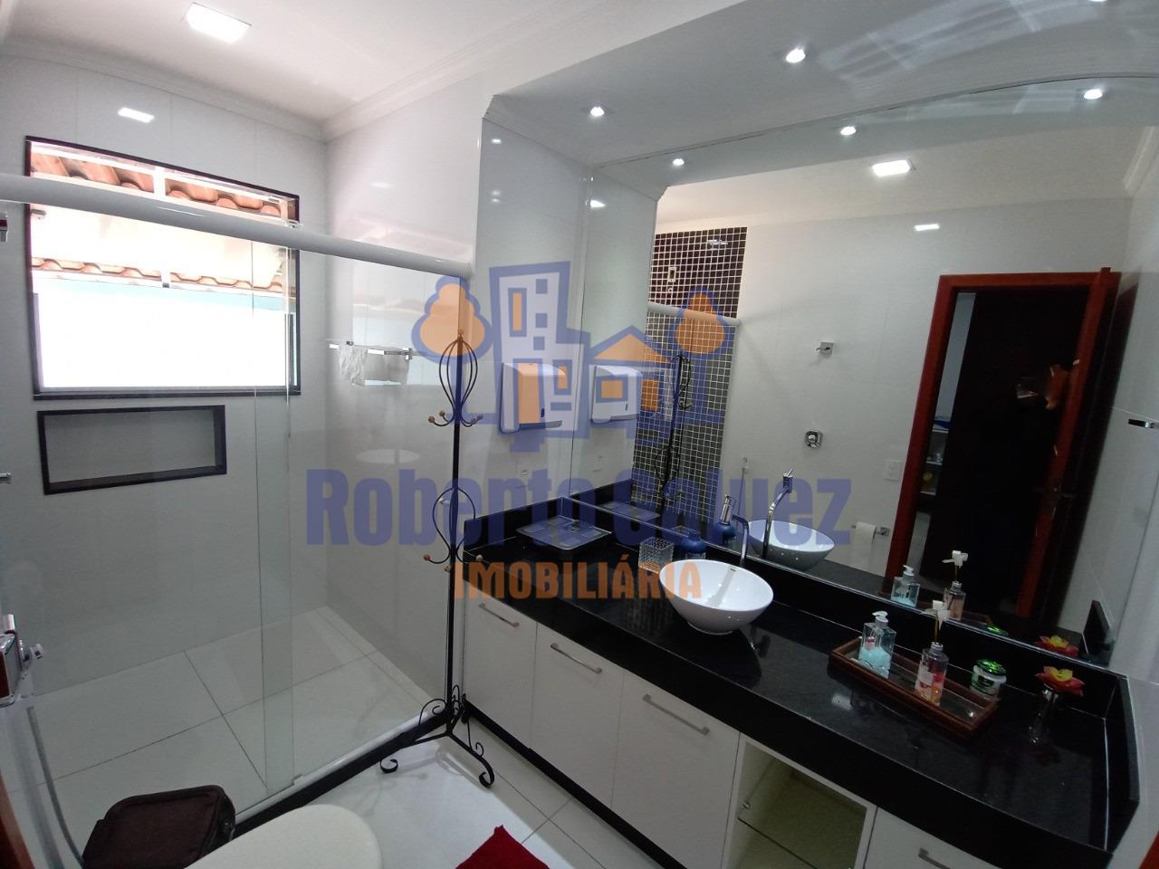 Casa à venda no Centro: 