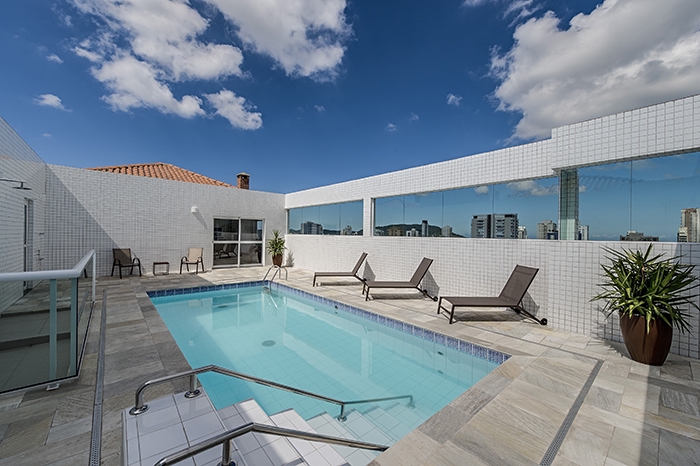 torre-branca-embare-piscina