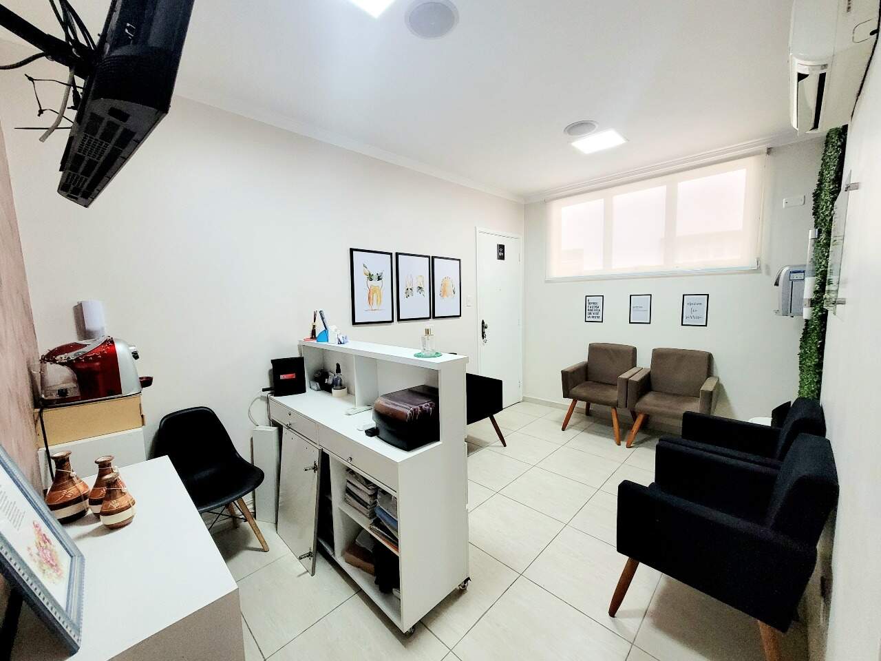 Sala à venda no Boqueirão: 