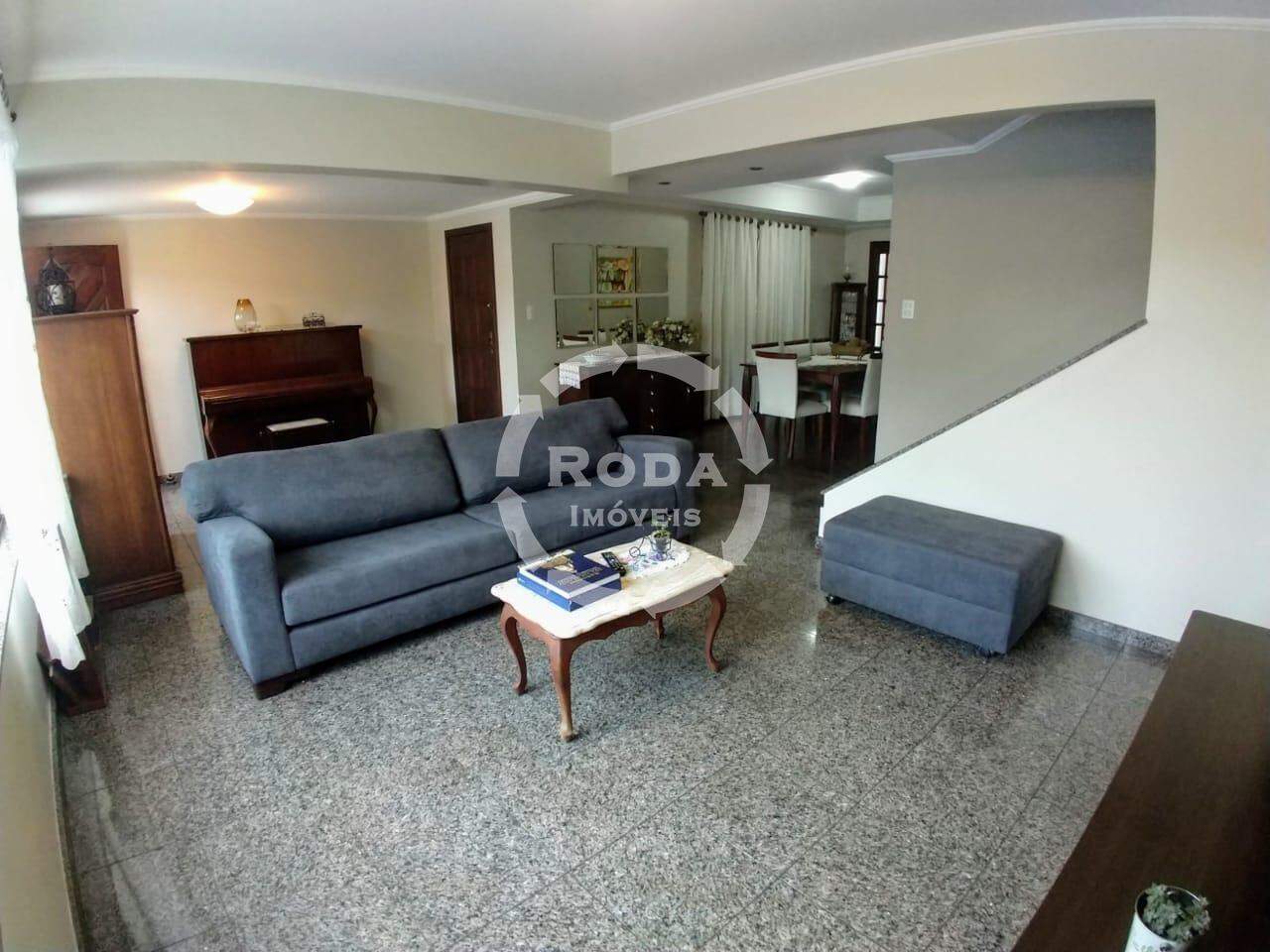 Sobrado à venda no Boqueirão: