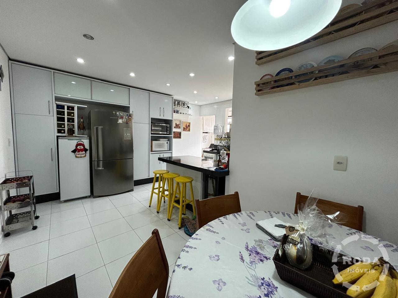 Apartamento à venda no Ponta da Praia: 