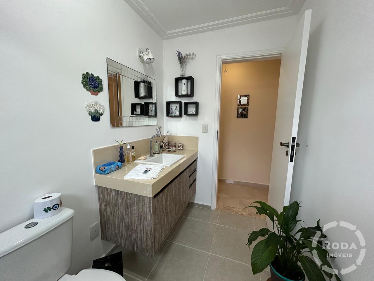 Apartamento à venda no Ponta da Praia: 