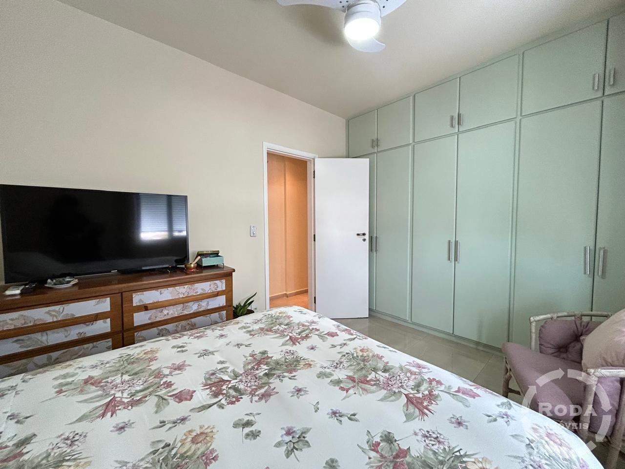 Apartamento à venda no Ponta da Praia: 