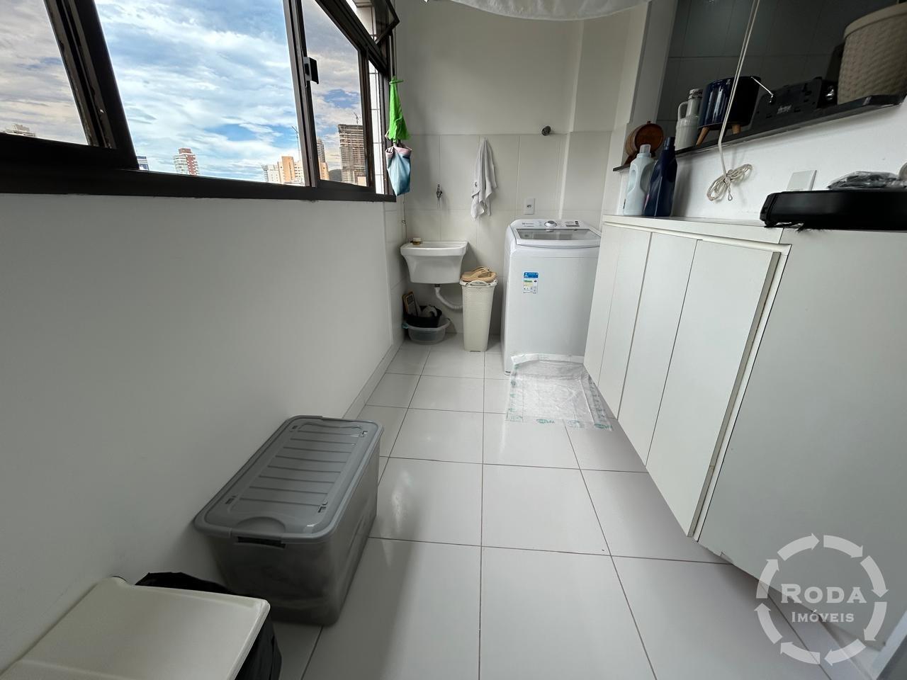 Apartamento à venda no Ponta da Praia: 