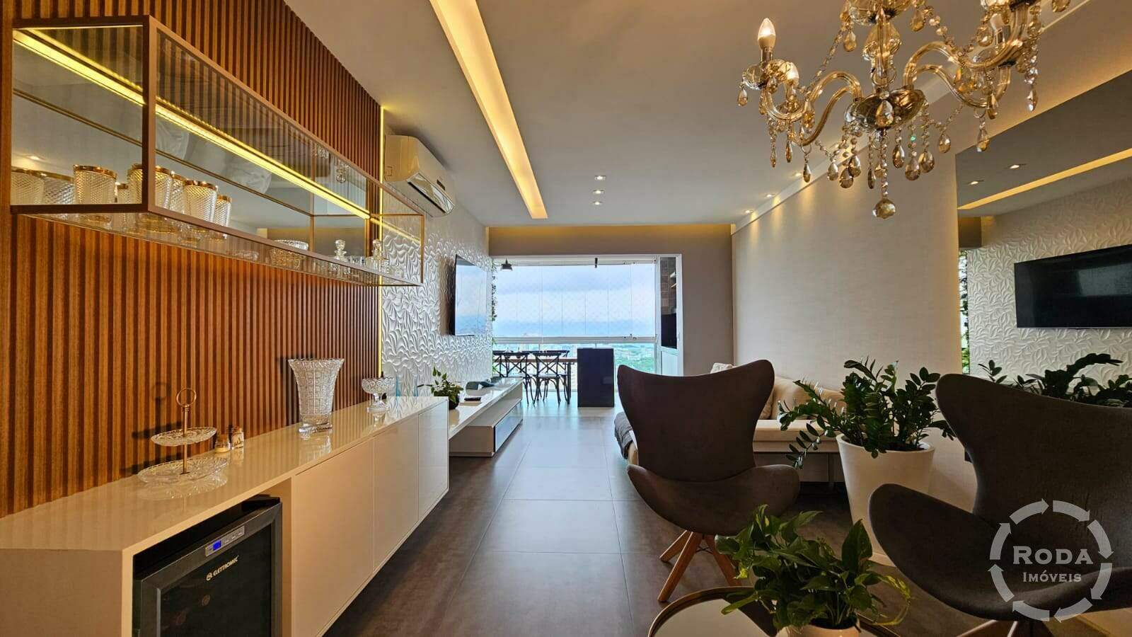 Apartamento à venda no Ponta da Praia: 