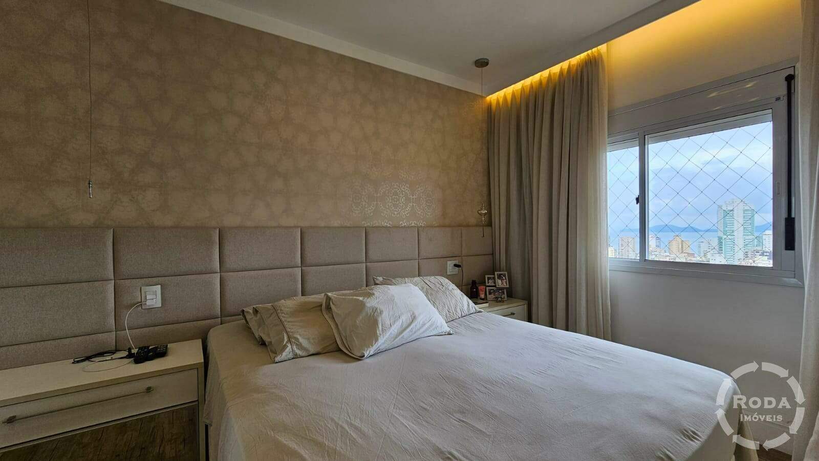 Apartamento à venda no Ponta da Praia: 