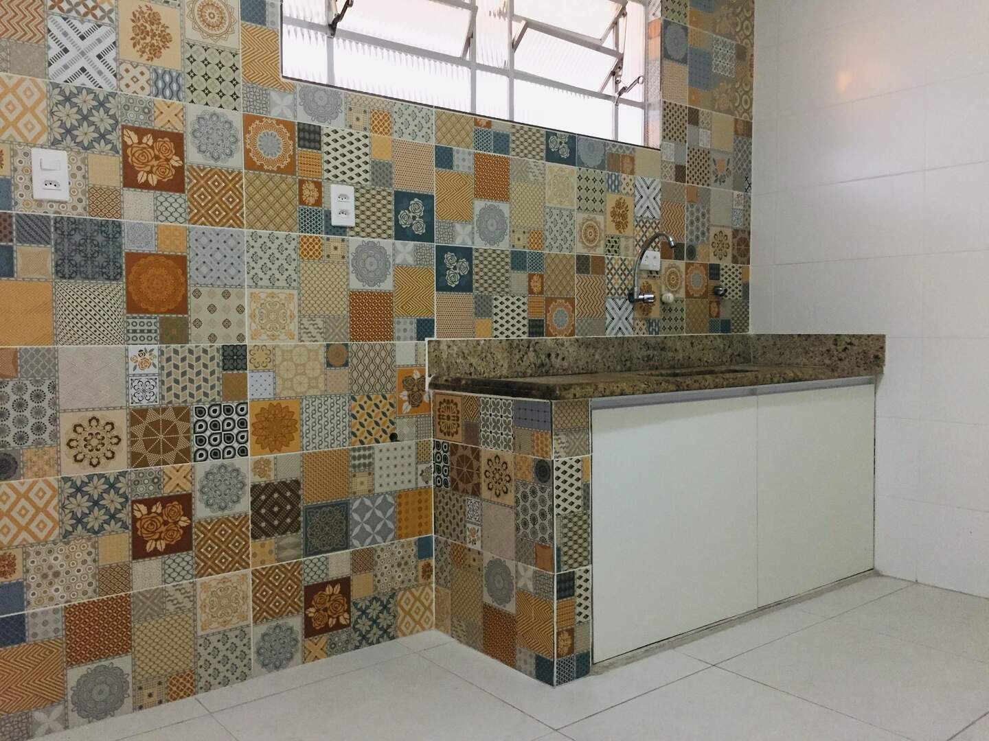 Apartamento para aluguel no Embaré: