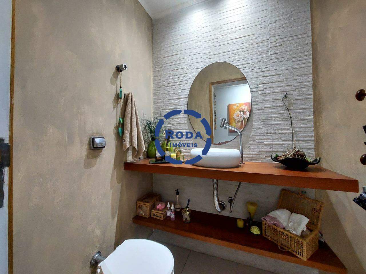 Apartamento à venda no Embaré: