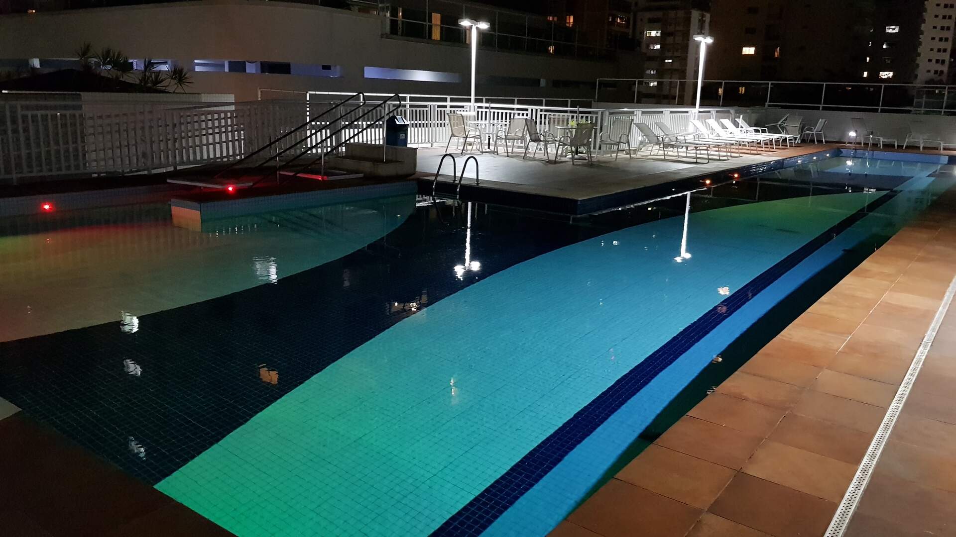 Apartamento à venda no Embaré: 