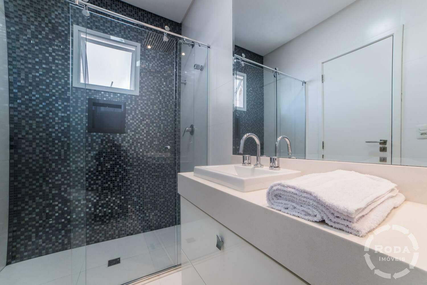 Cobertura à venda no Boqueirão: 