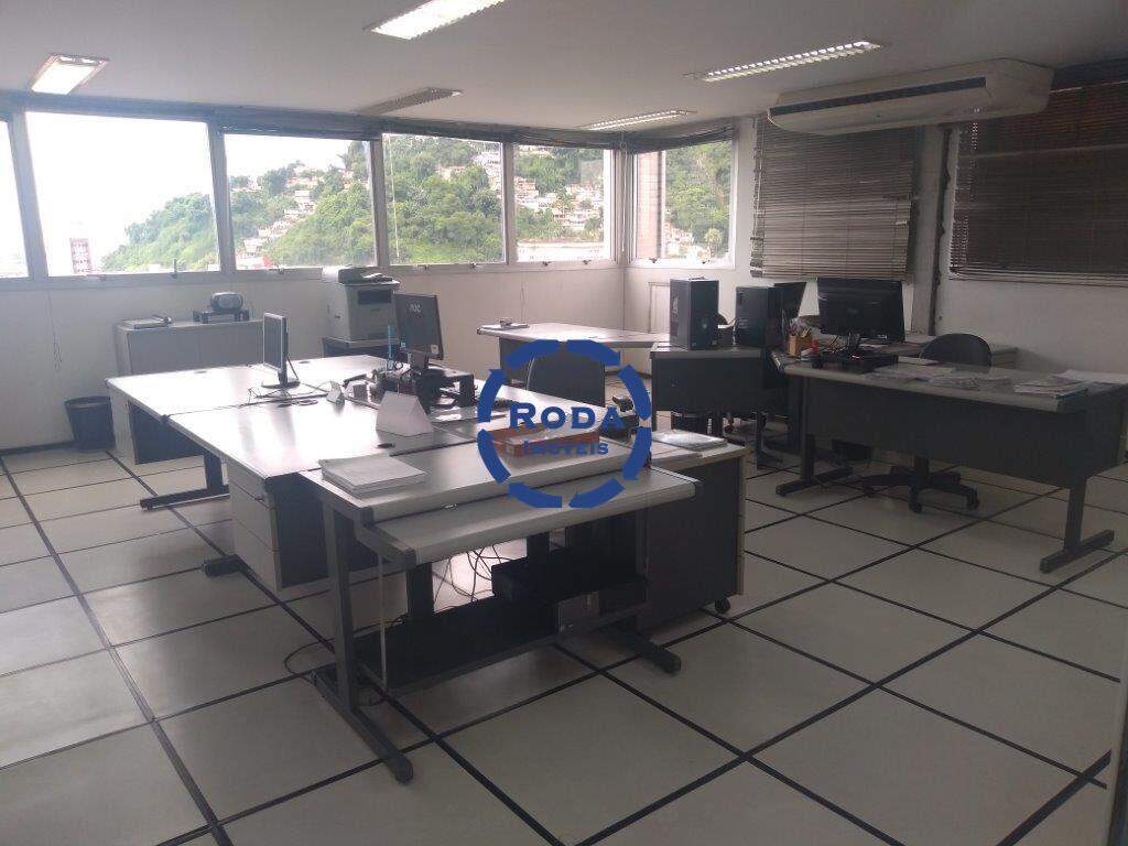 Sala à venda no Centro: 