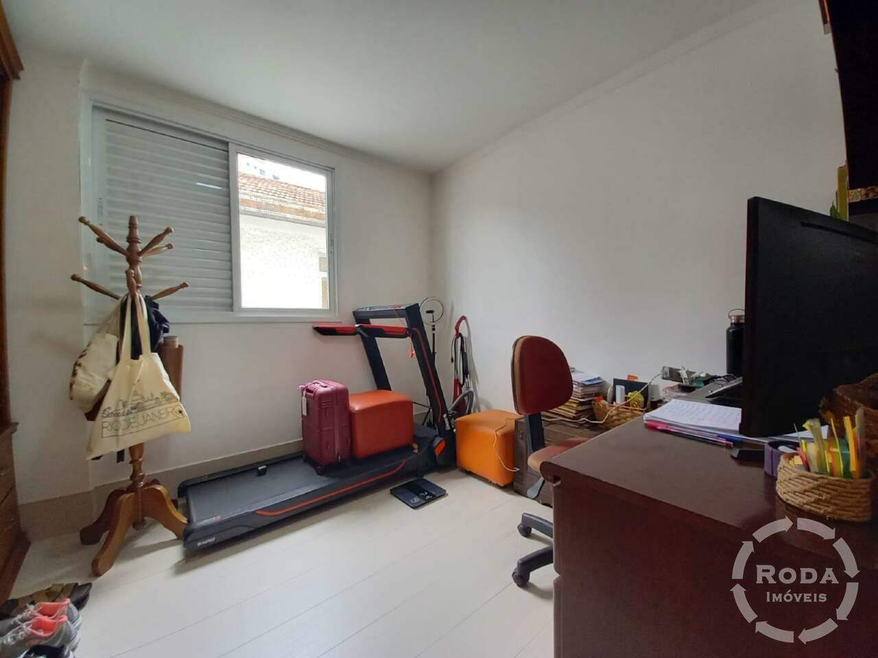 Cobertura à venda no Ponta da Praia: 