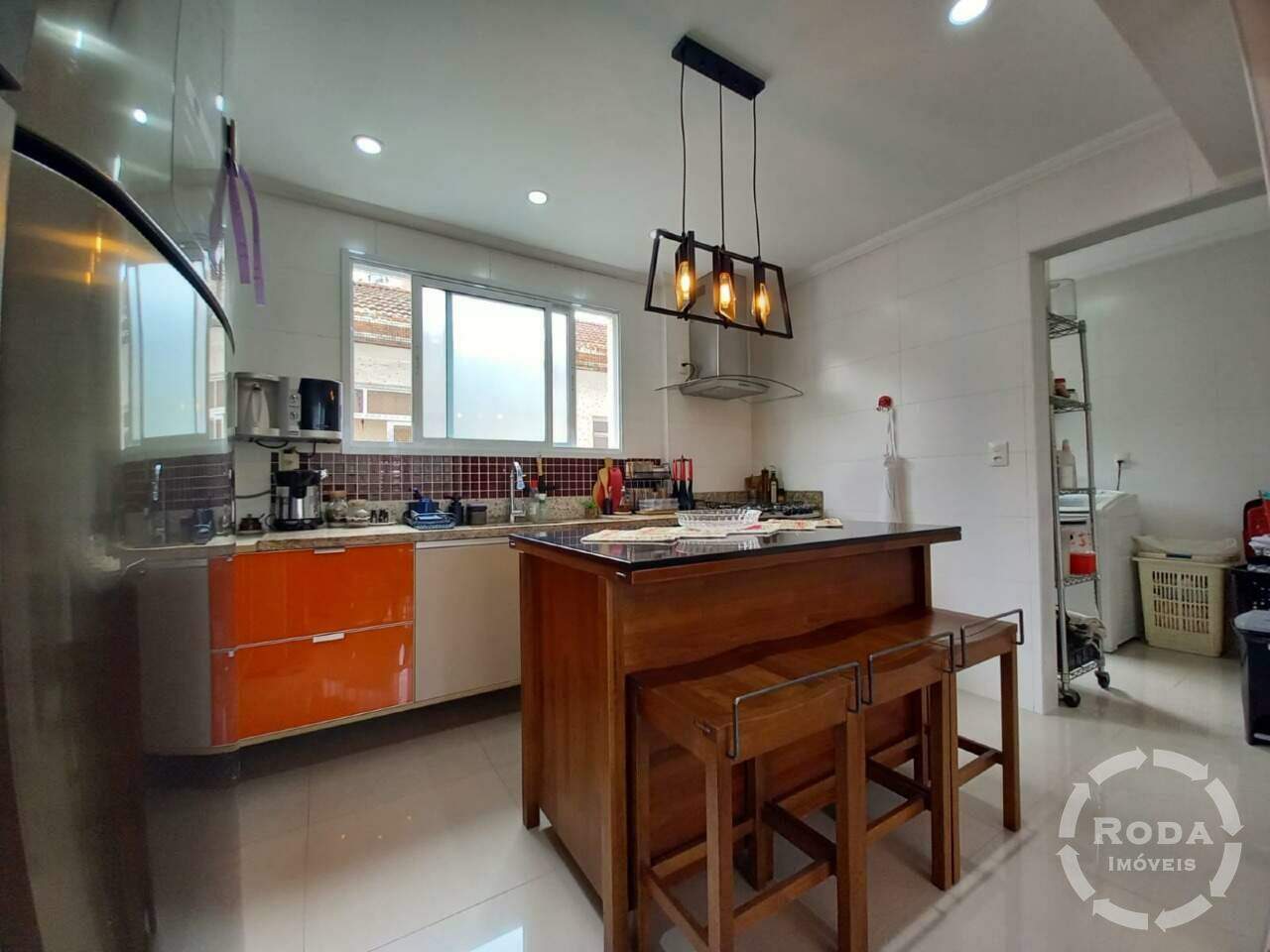 Cobertura à venda no Ponta da Praia: 