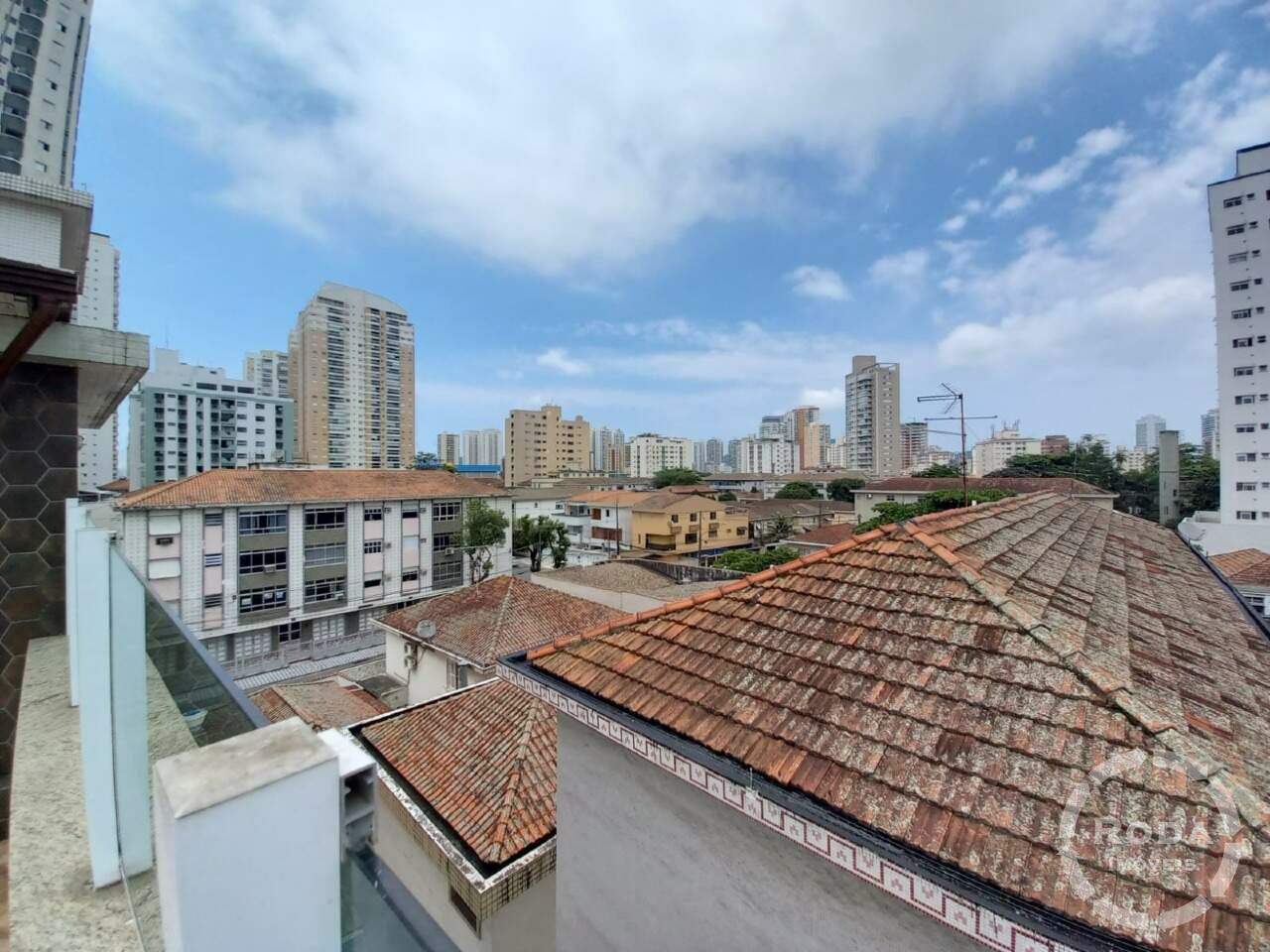 Cobertura à venda no Ponta da Praia: 