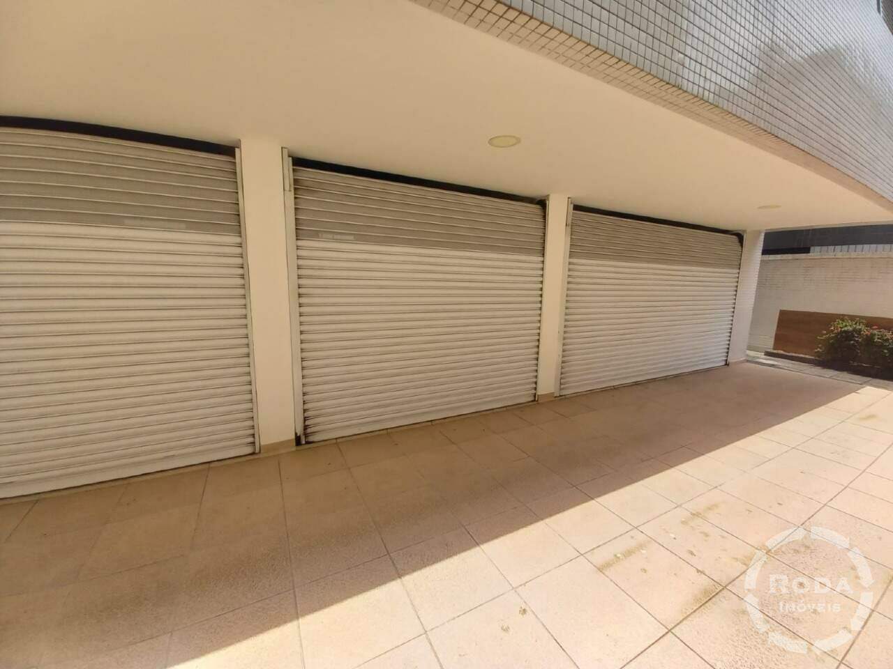 Cobertura à venda no Ponta da Praia: 