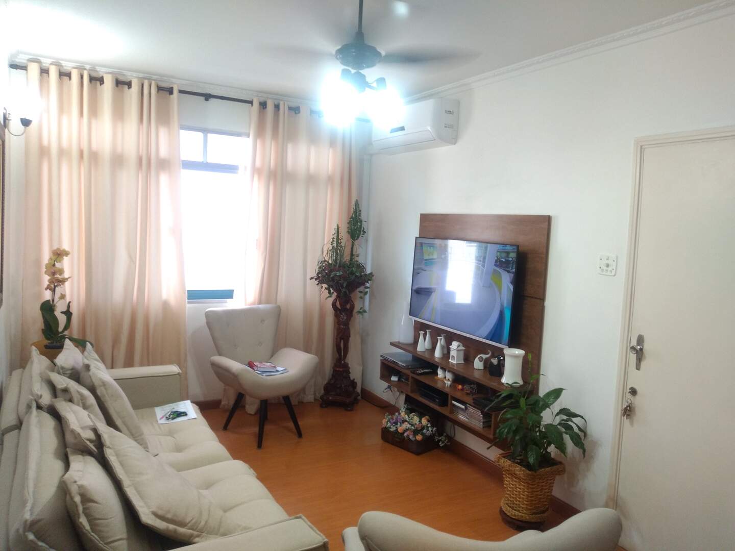 Apartamento à venda no Embaré: 
